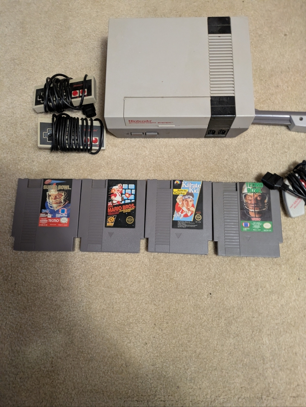 Nintendo Console, Controllers & Games. - Picture 3 of 6